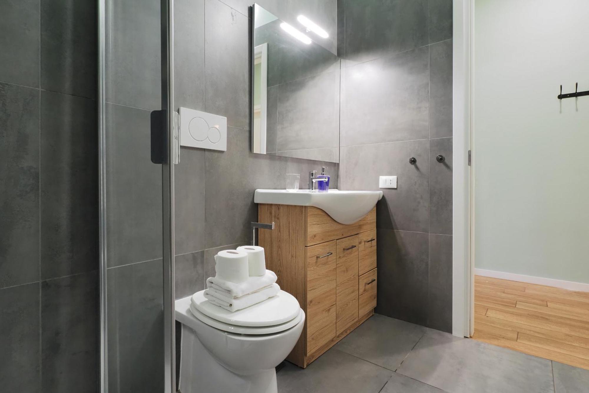 Primopiano - Ortles Apartment Milan Bagian luar foto