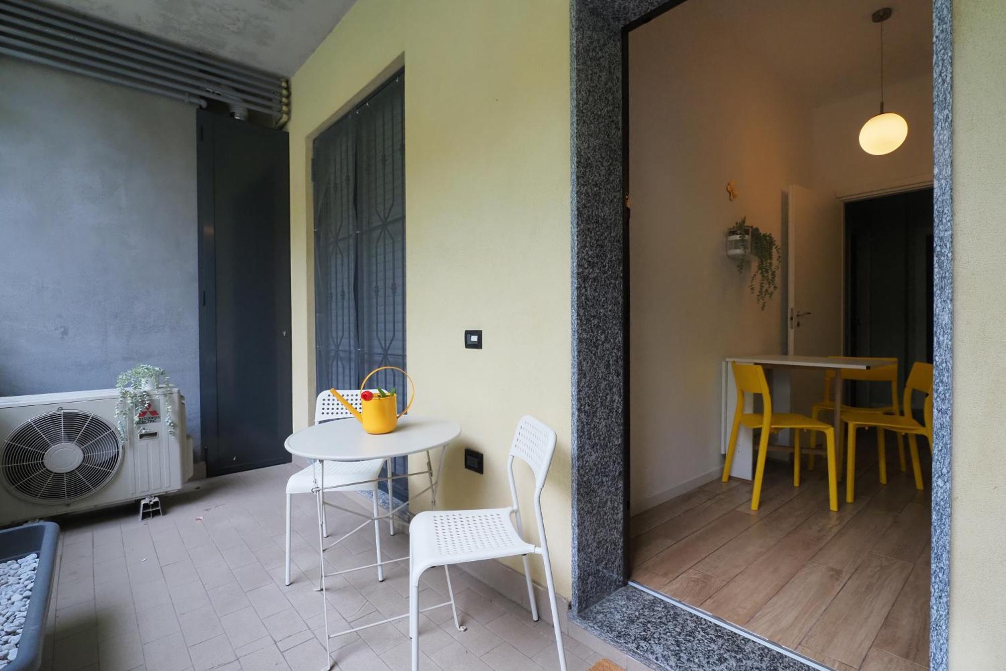 Primopiano - Ortles Apartment Milan Bagian luar foto